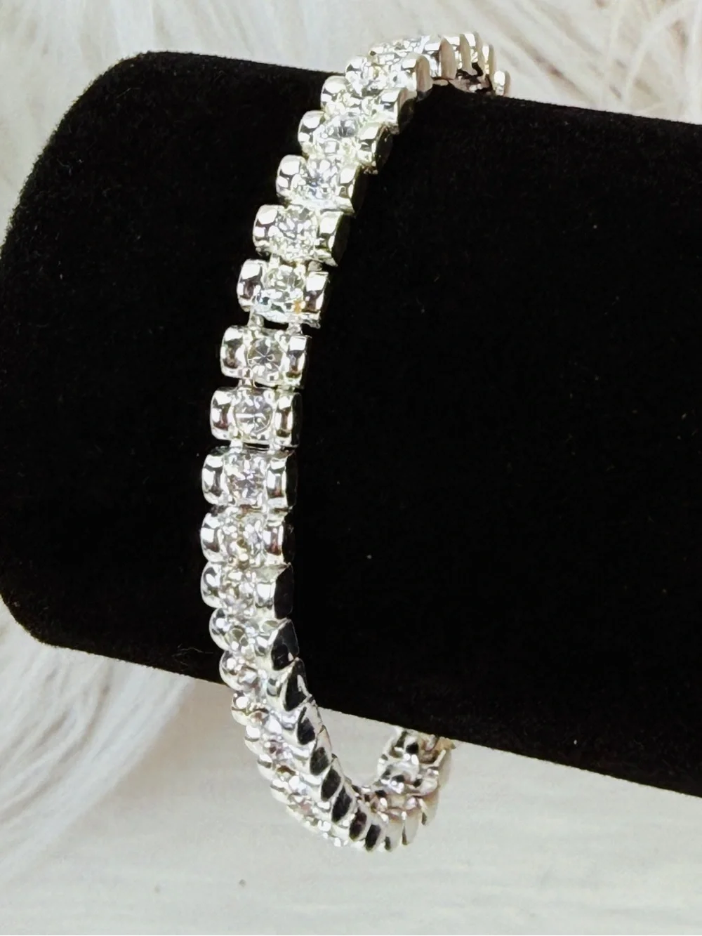 Vintage Silvertone crystal clear bling weighted tennis bracelet